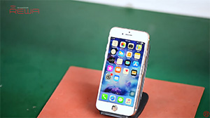 iPhone 8 Broken LCD Screen Refurbishing