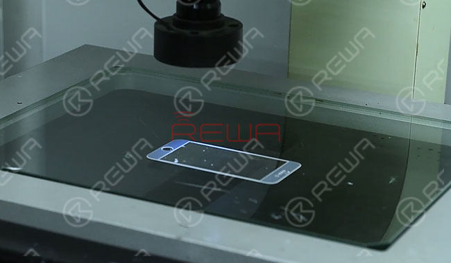 iPhone Aftermarket Glass Lens Factory Tour in China