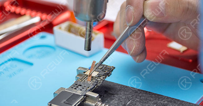 PCB cleaner