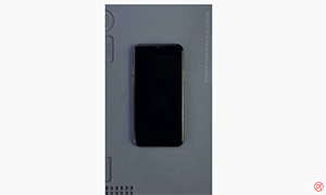 Apply a Screen Protector Perfectly without Bubbles or Dust