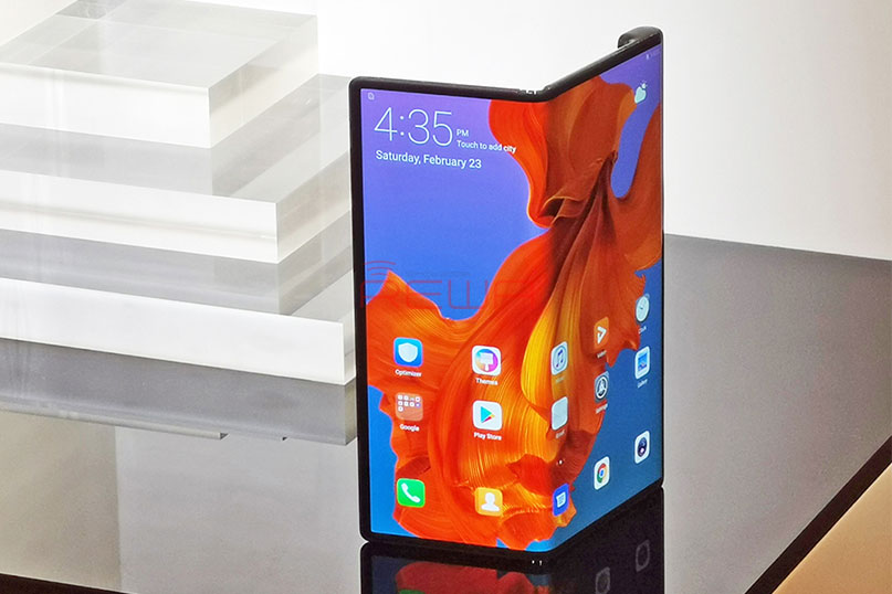 Folding Screen War – Huawei Mate X VS Samsung Galaxy Fold