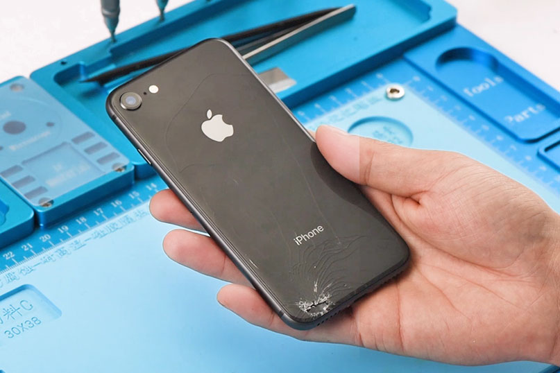 Affordable iPhone 8 Back Glass Repair- Expert Tips