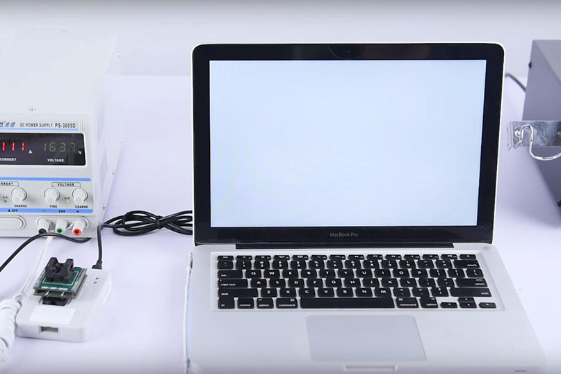 Soluzione del chip EFI per la riparazione dello sblocco del MacBook