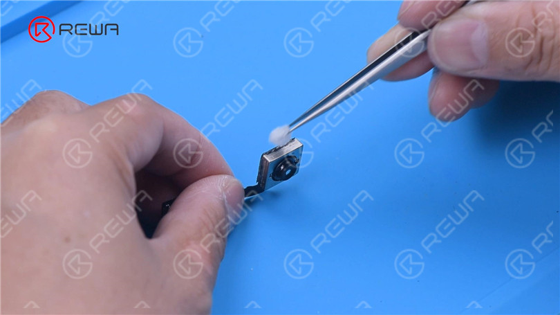 CMOS with Soldering Iron