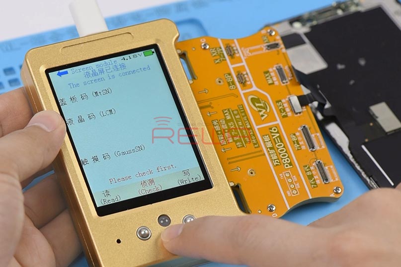 Fix iPhone True Tone Missing After Screen Replacement- REWA Selected Repair Programmer